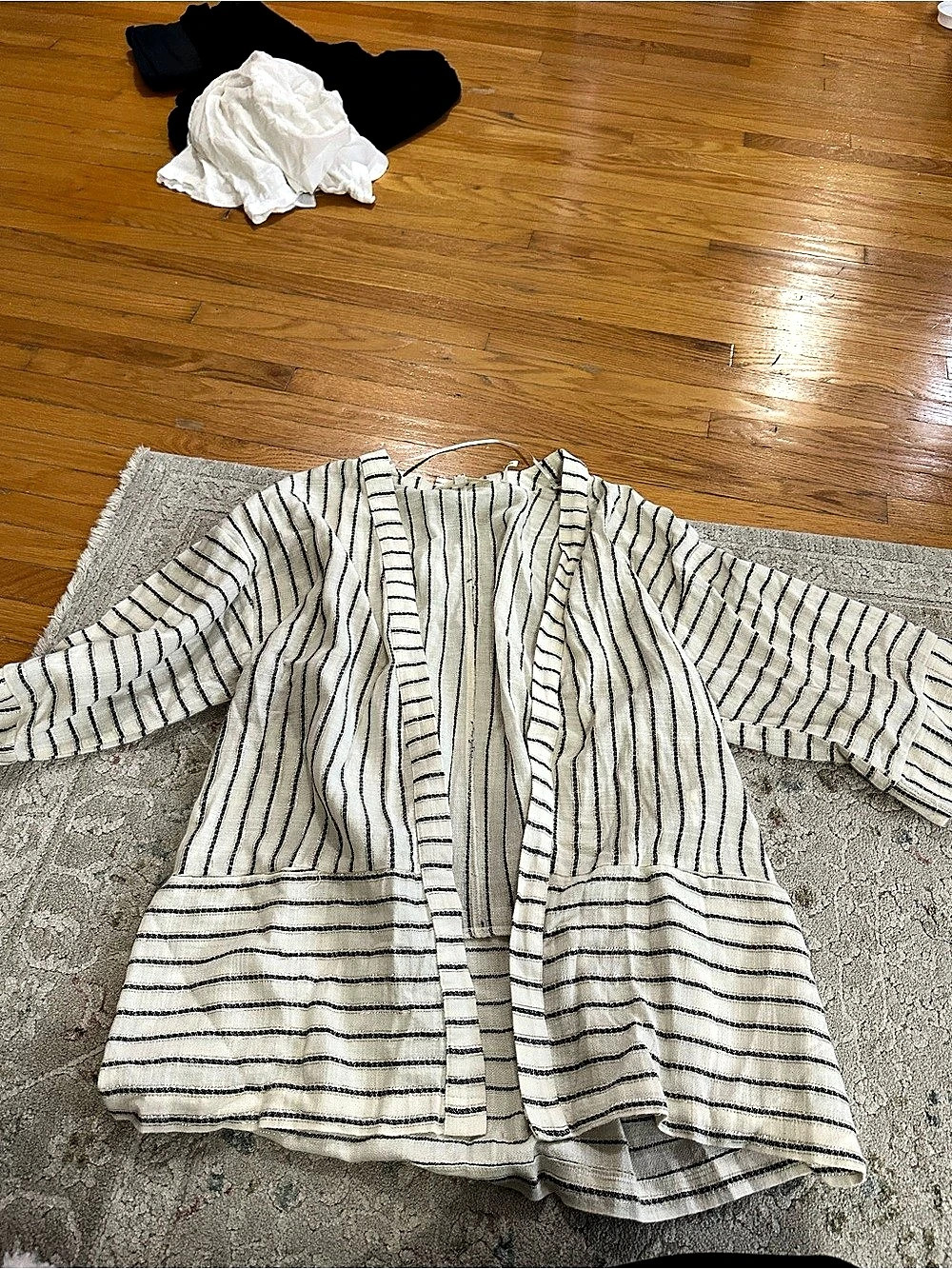 Koton Striped kimono in White & Black Size Medium